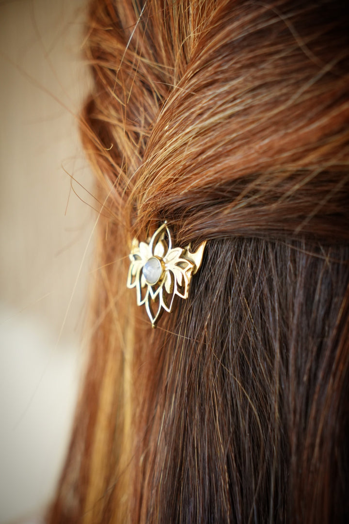 Lotus hair comb- Pre Order