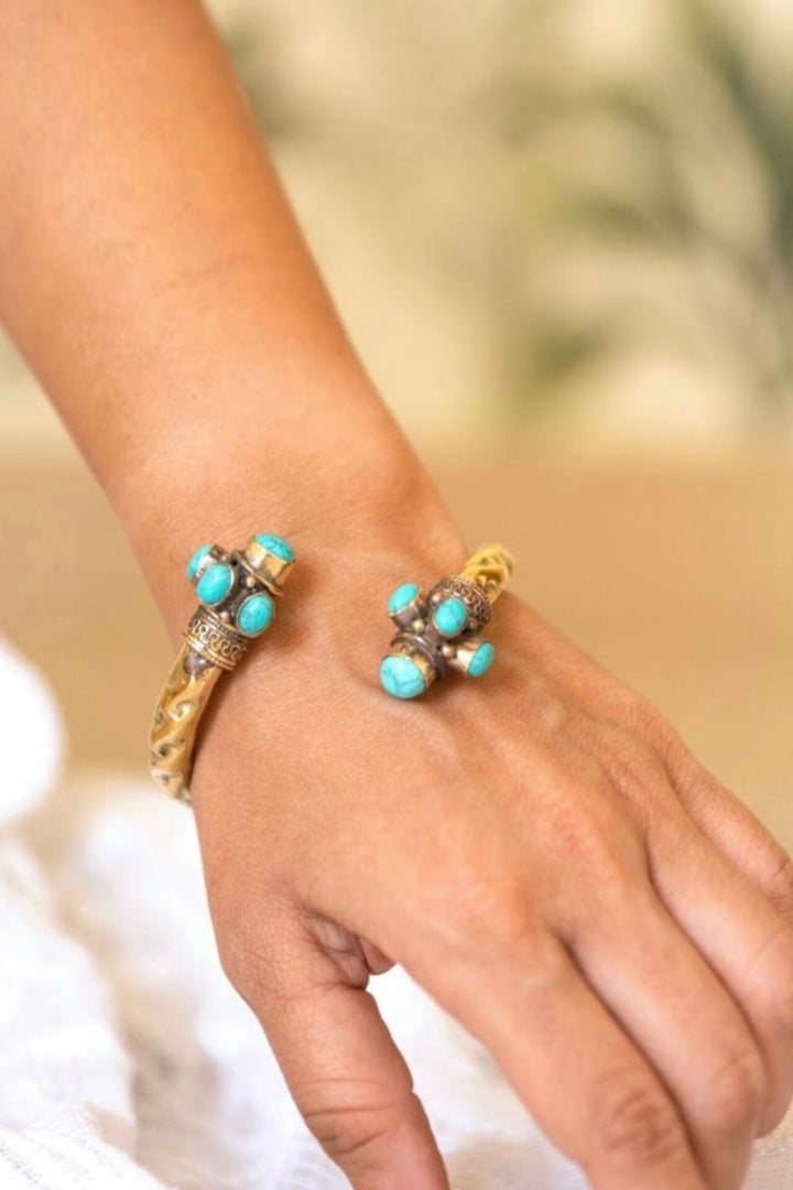 Turquoise twist bangle