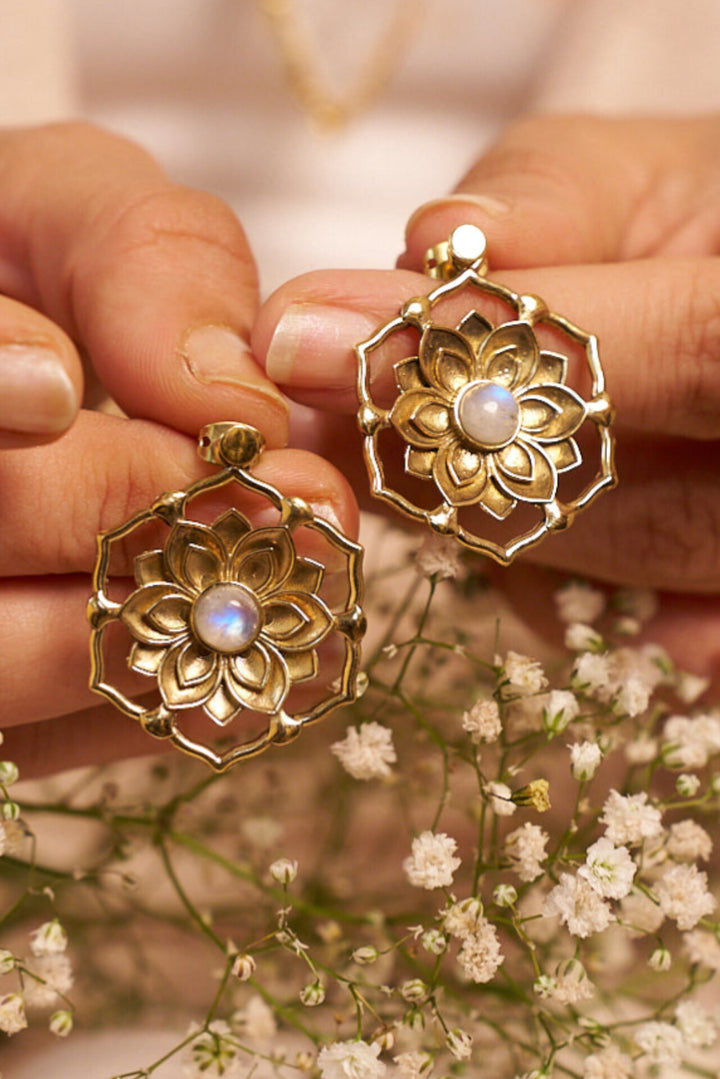 Moonstone Phool studs