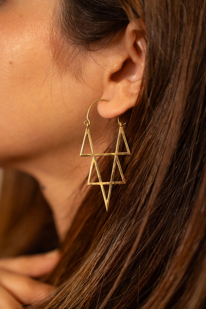 Sleek Prism Path Baali