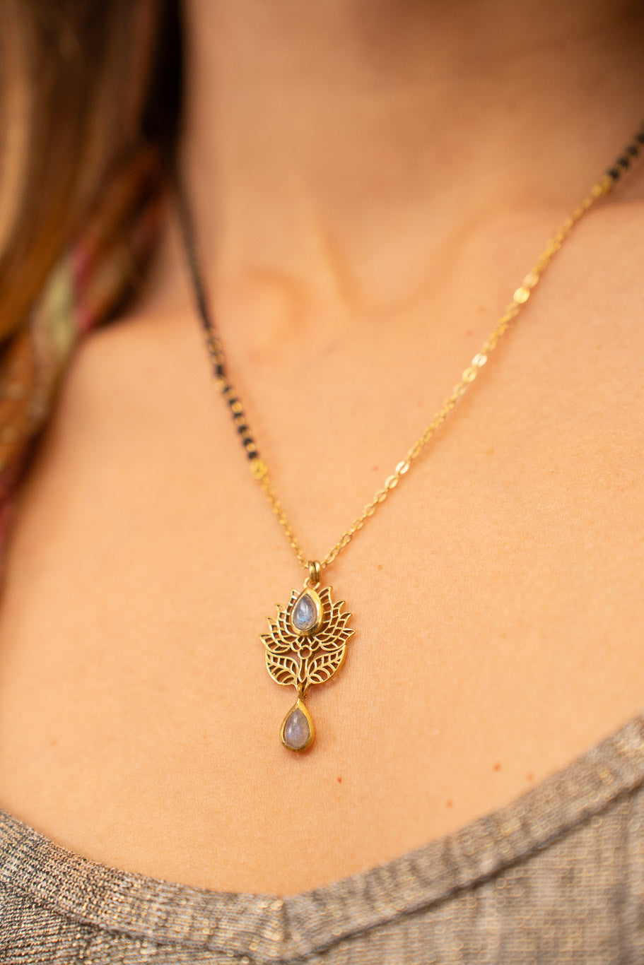 Sacred Lotus Labradorite Mangalsutra