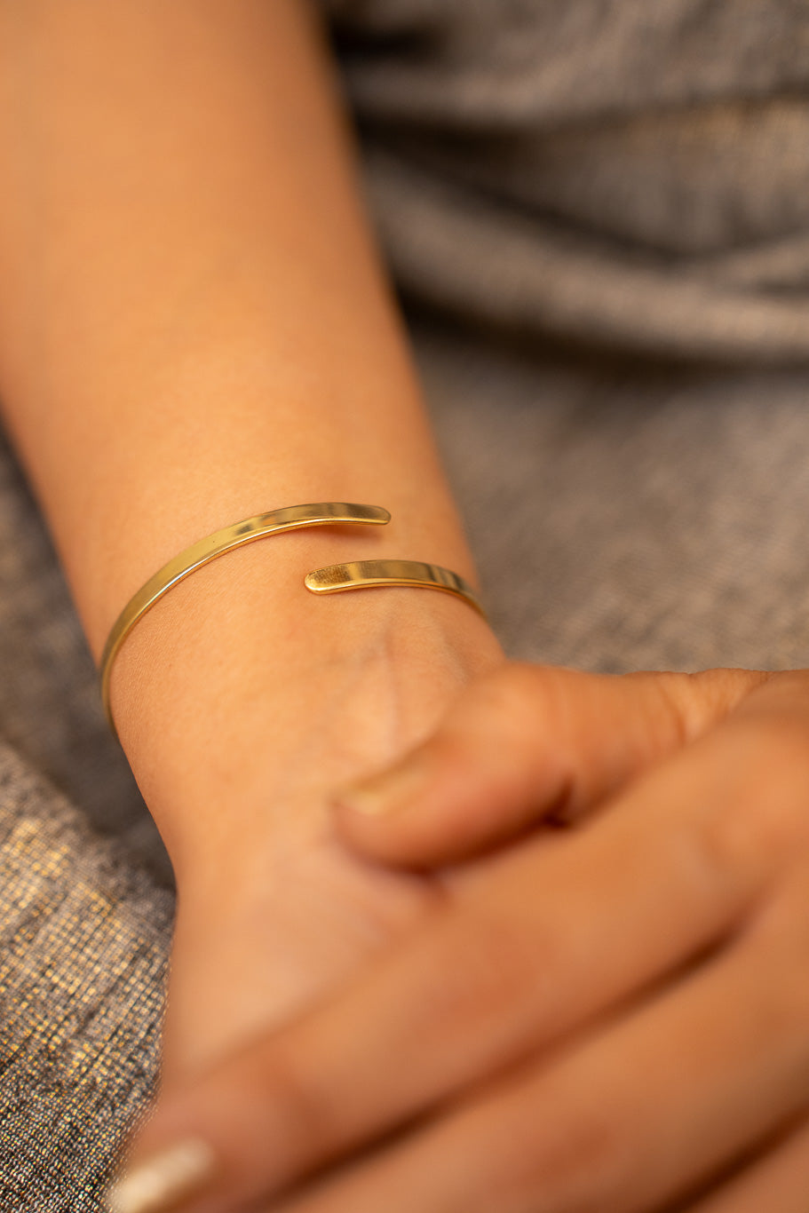 Garden Dragonfly Brass Bracelet