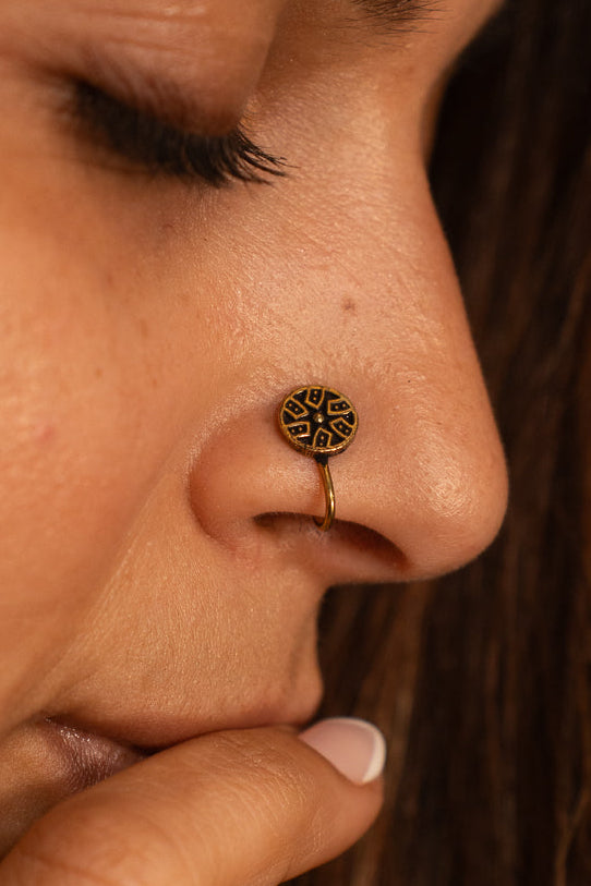 Aztec circle Nose Pin- Press on