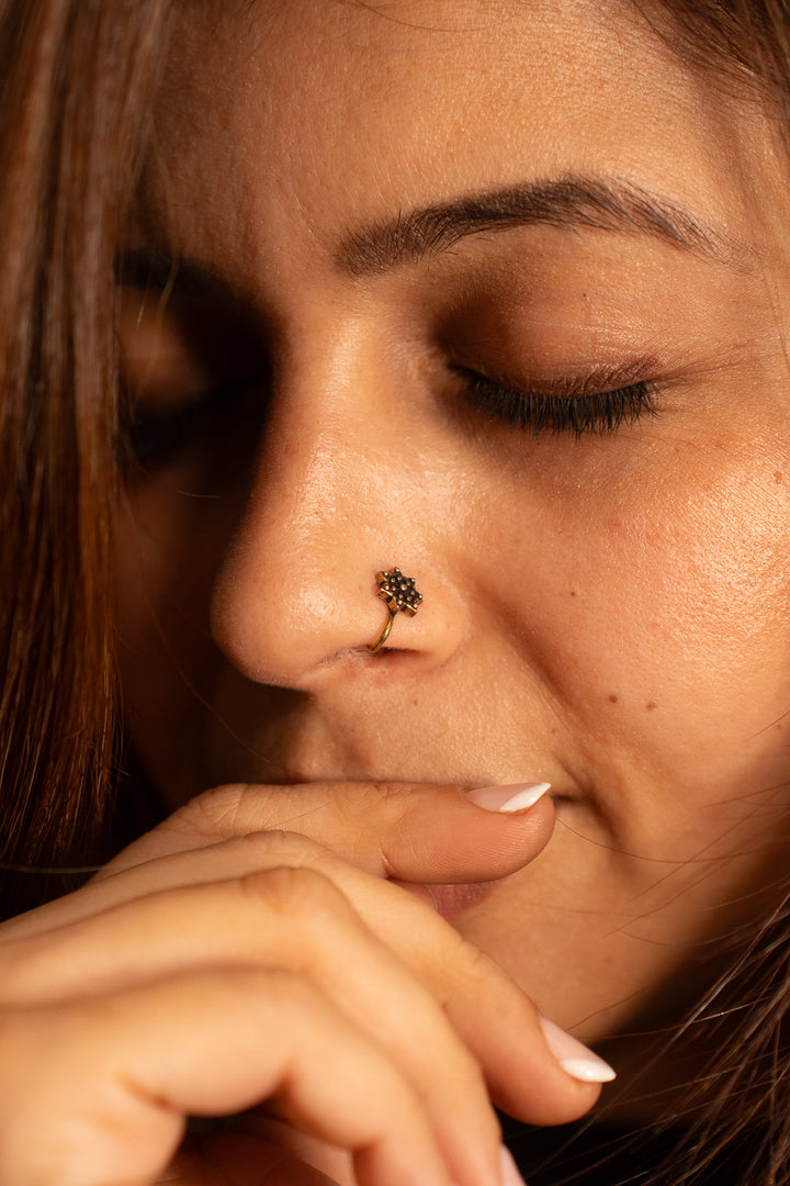 Starburst Nose Pin- Press on