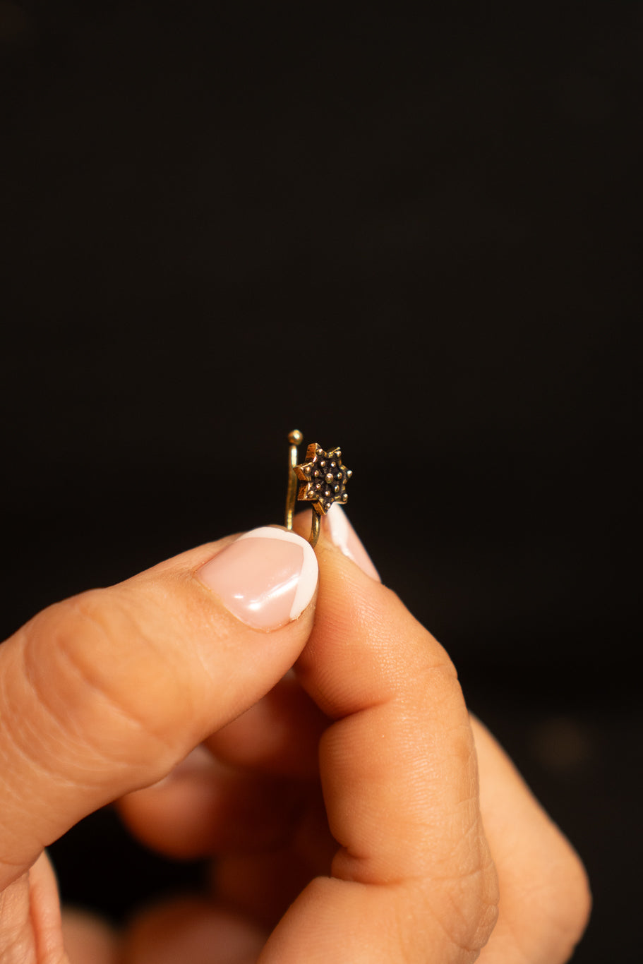 Starburst Nose Pin- Press on