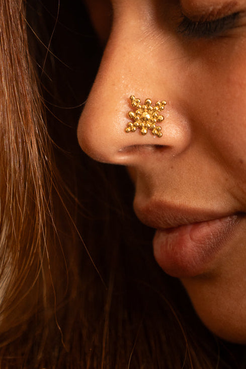 Banjaran Piercing Nose Pin
