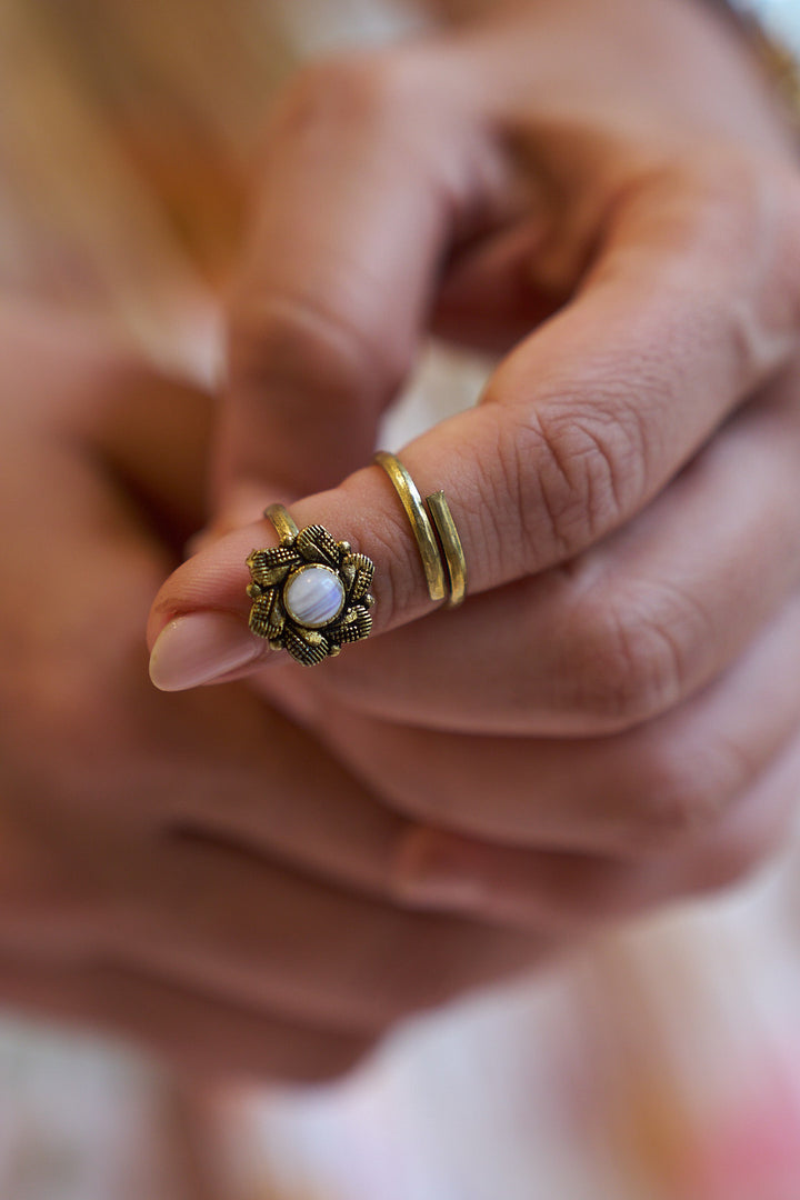 Tara Moonstone (pair of) Brass Toe Rings
