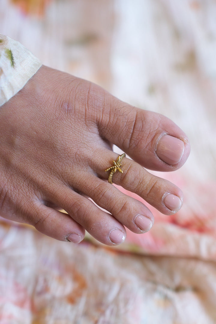 Dragonfly (pair of) Brass Mid Ring Cum Toe Ring