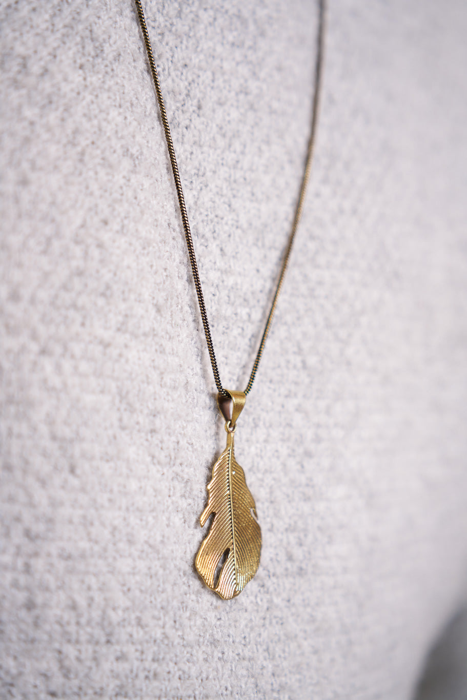 Boho feather long chain