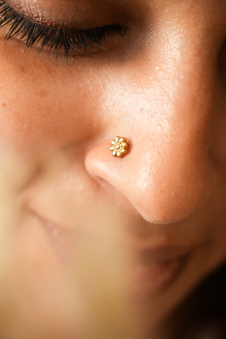 Phool pierced nose pin