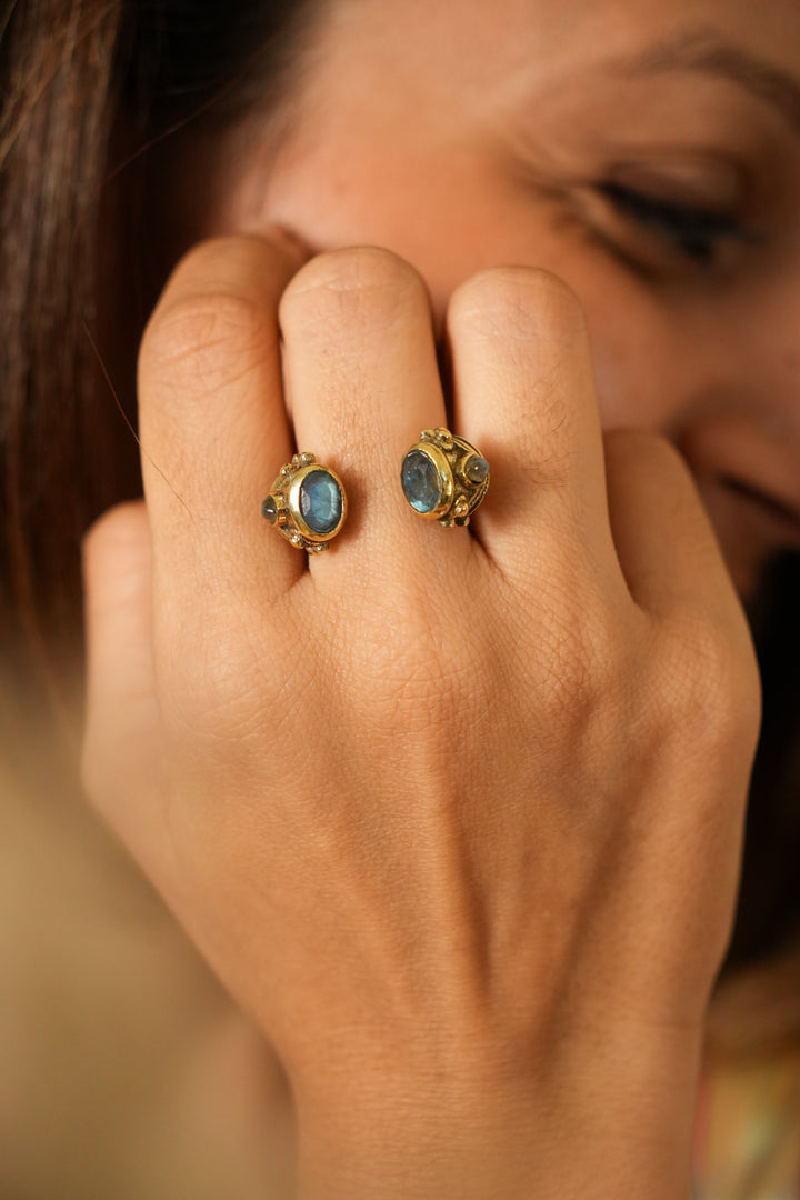 Damru Labradorite brass adjustable ring. Size 6-8