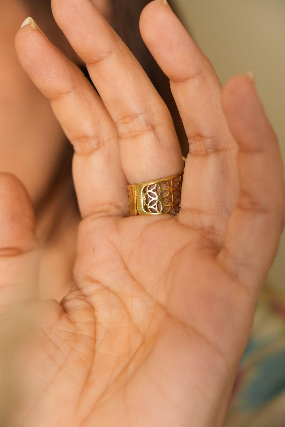 Flower of life thick band. Adjustable size 6-8