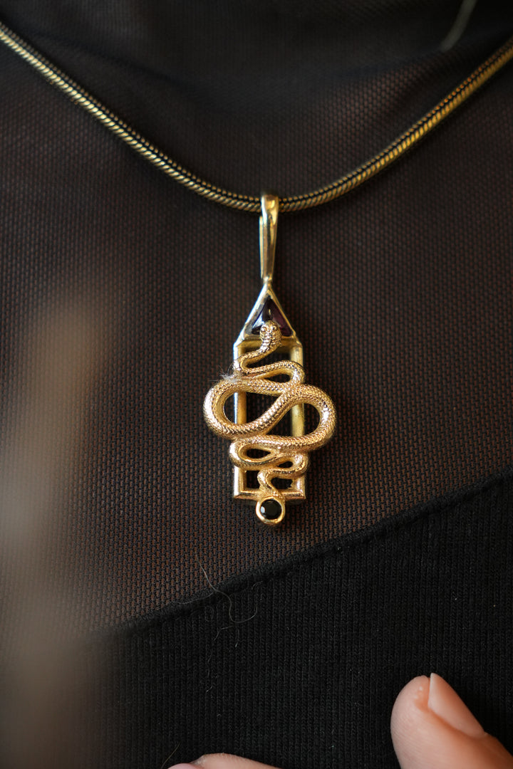 Kundalini Rising Short necklace