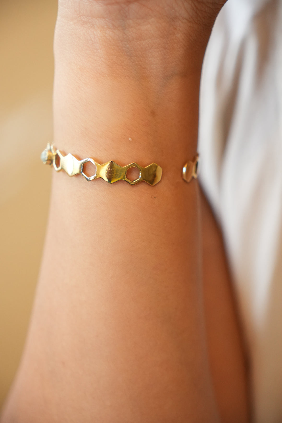 Hexa bangle- 1 piece