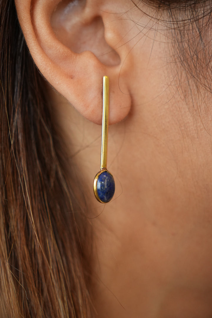 The minimalist in lapis