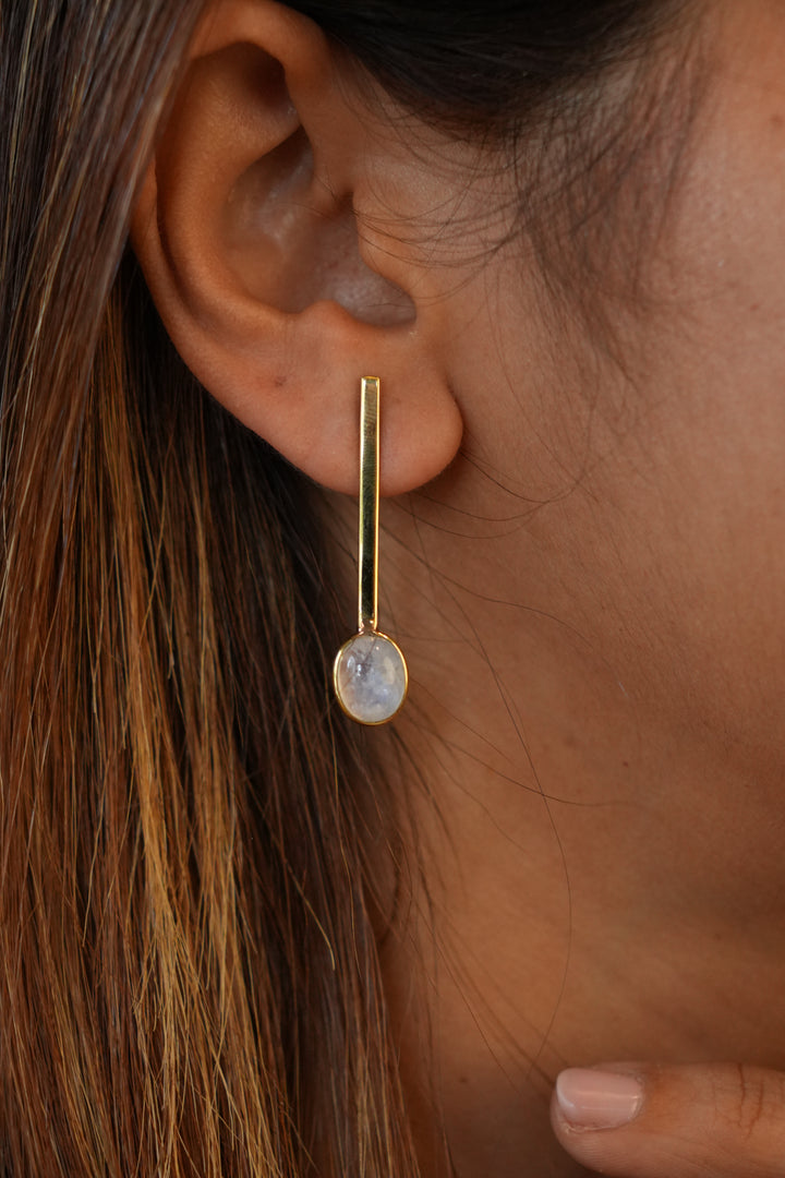 White aura stud earrings