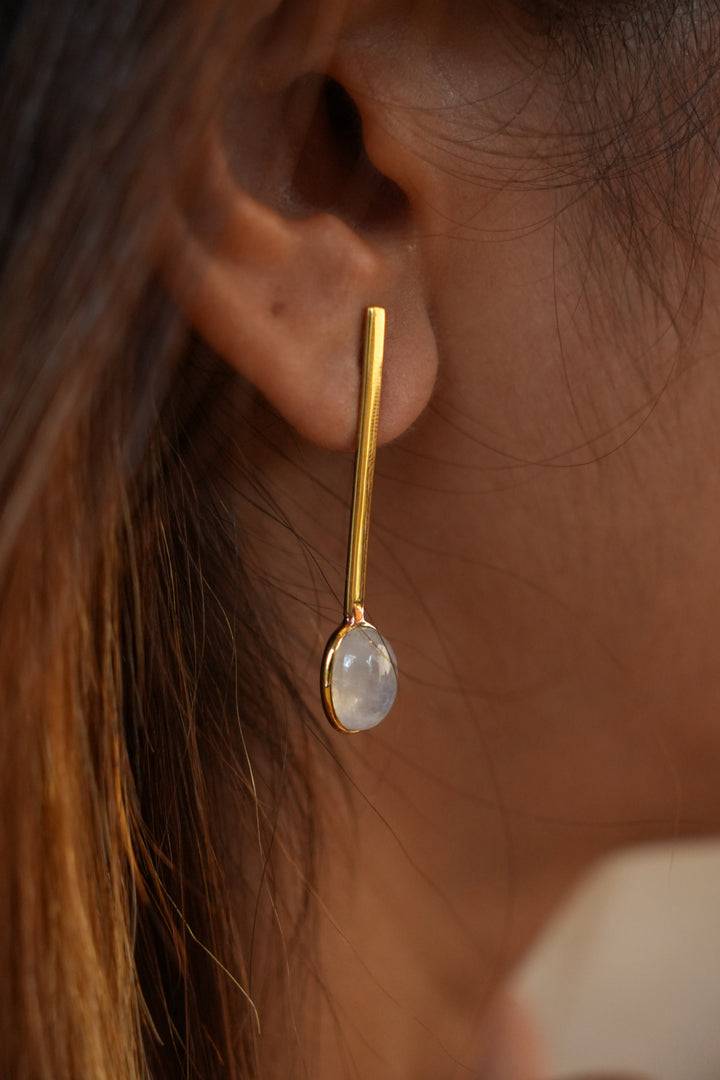 White aura stud earrings