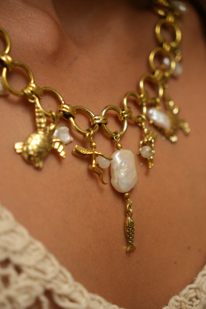 Pearline chunky necklace