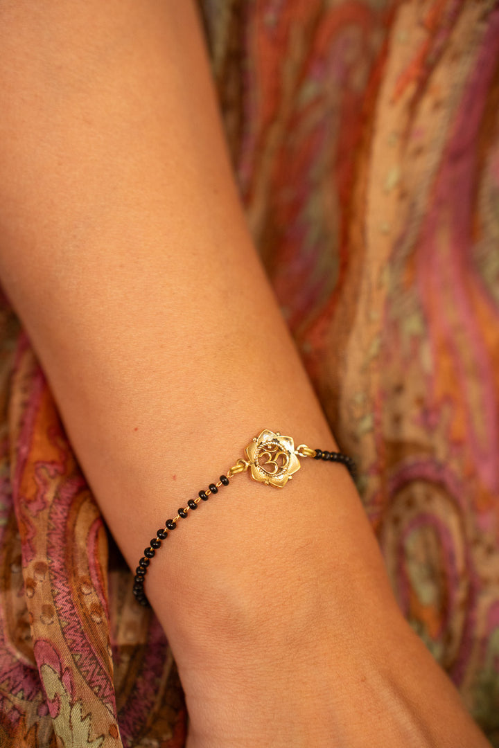 Flower of Om- Mangalsutra Bracelet