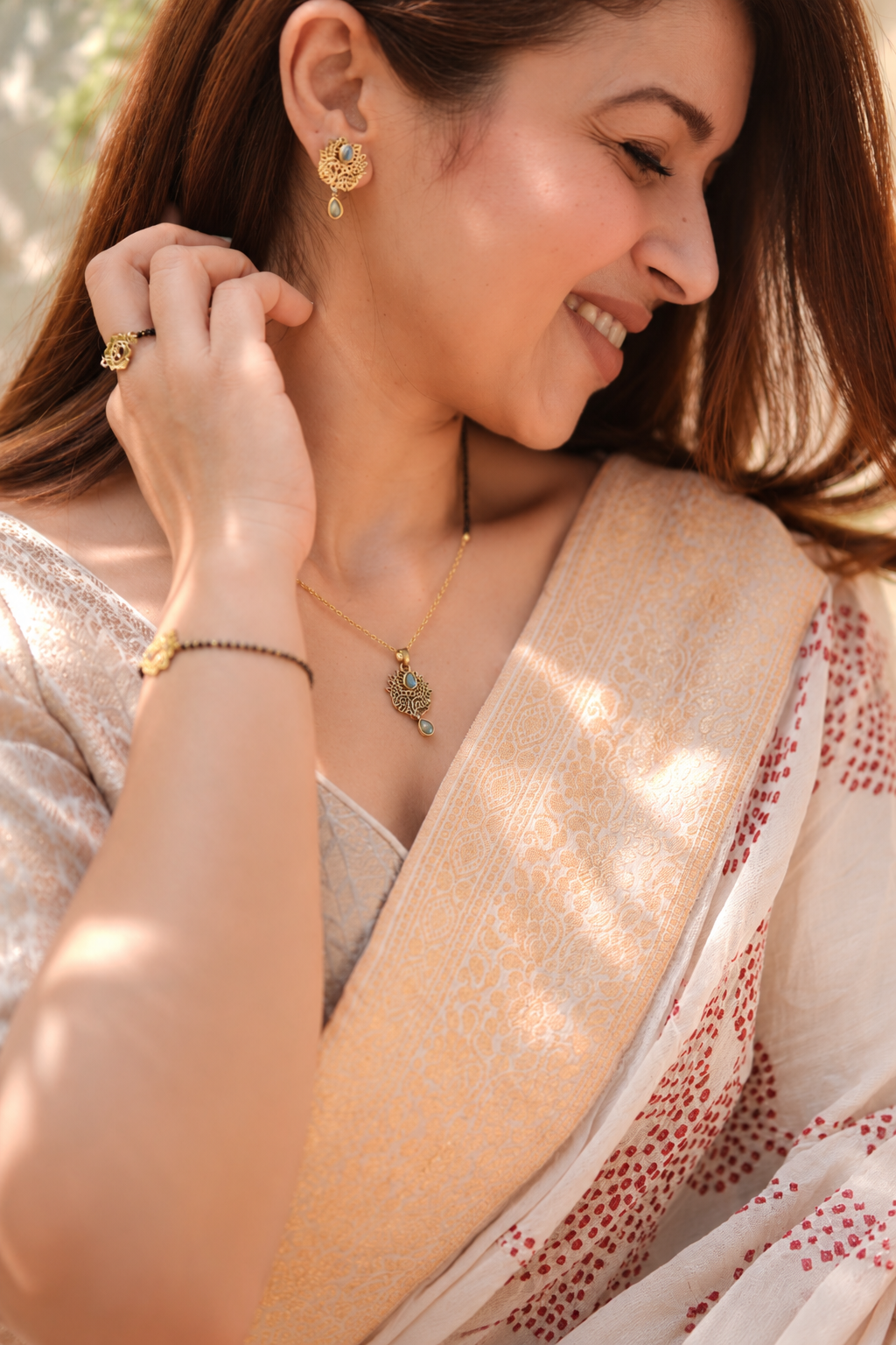 Sacred Lotus Labradorite Mangalsutra
