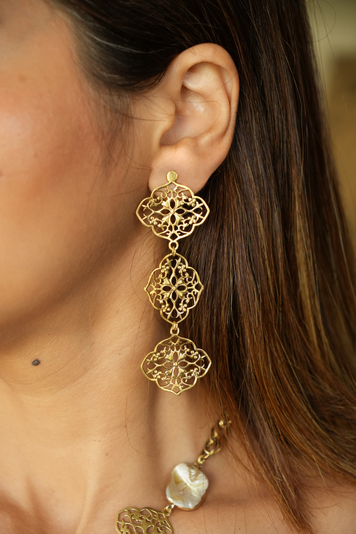 Persian danglers