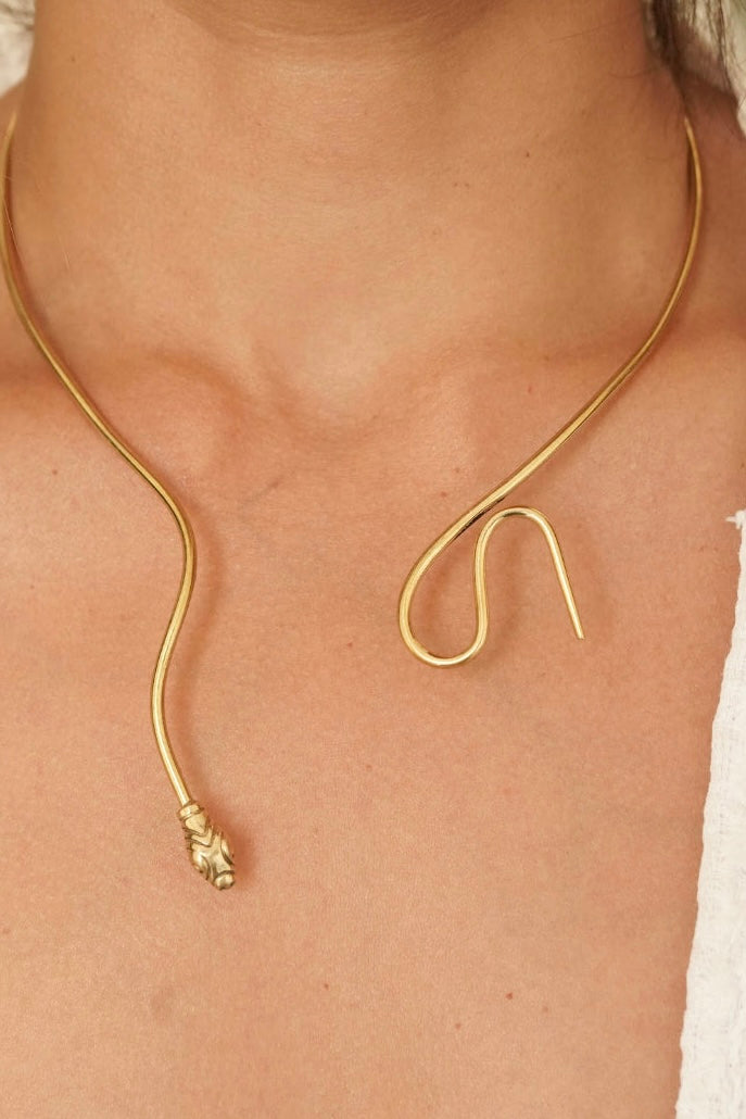 Floating serpent necklace