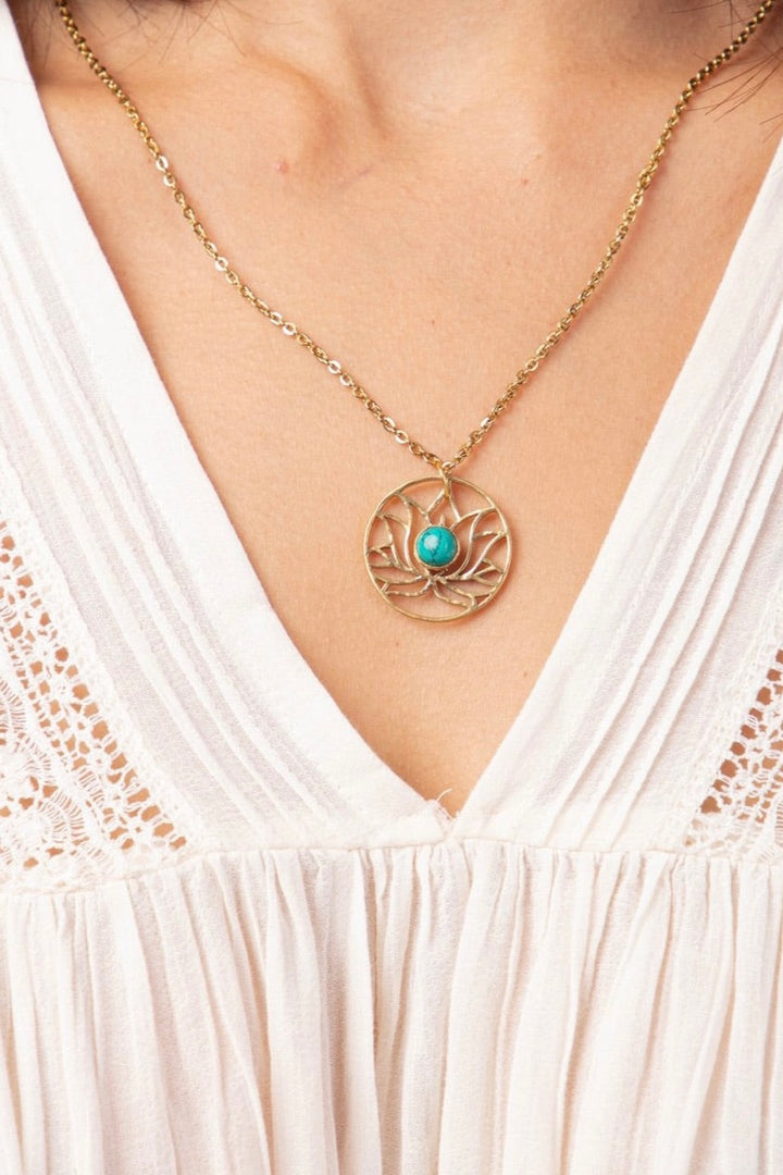 Turquoise Lotus short necklace’s