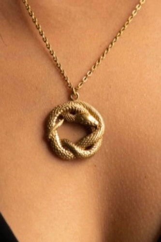 Kundalini coil short necklace