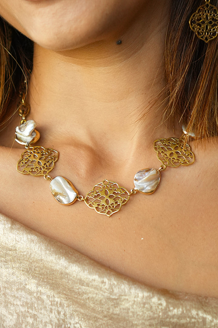 Persian mother of pearl necklace