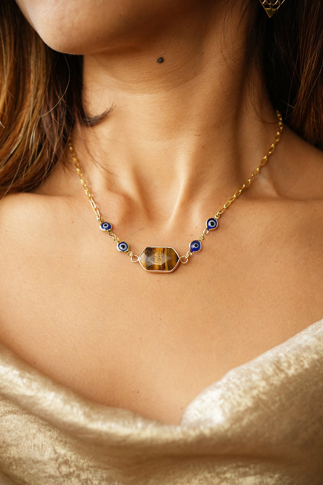 Tiger eye box with Evil eye short necklace: Gold Plated