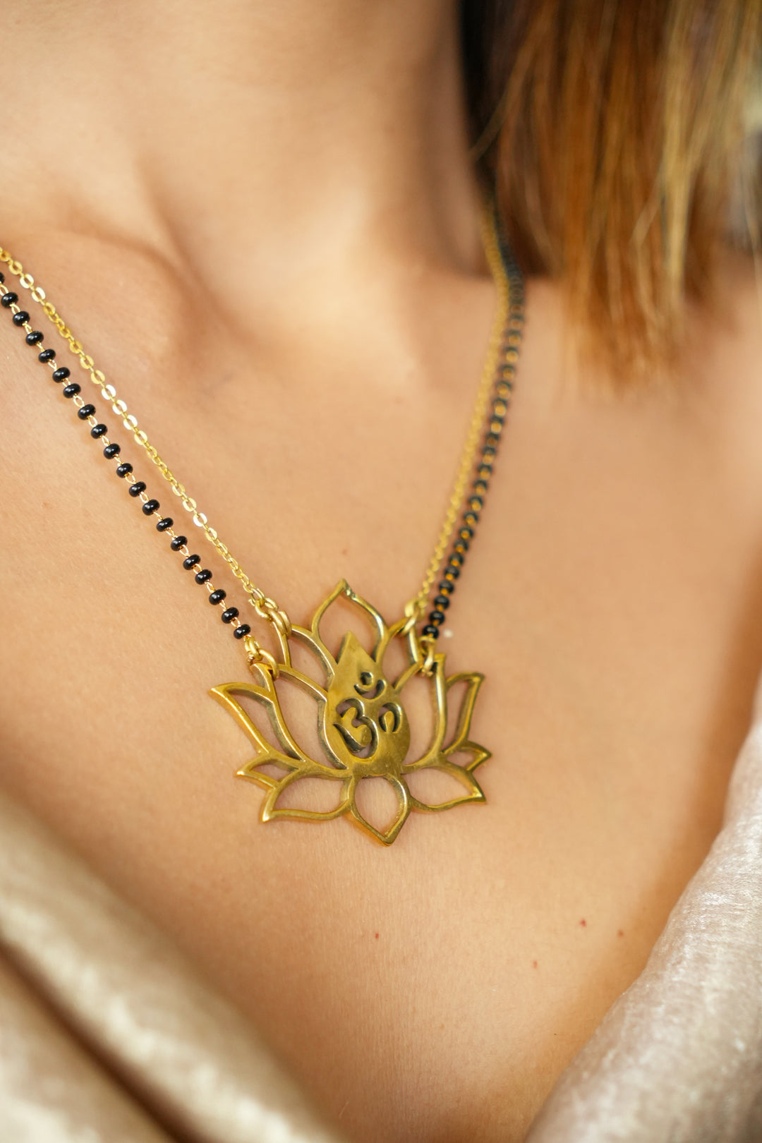 Om Leela Mangalsuta