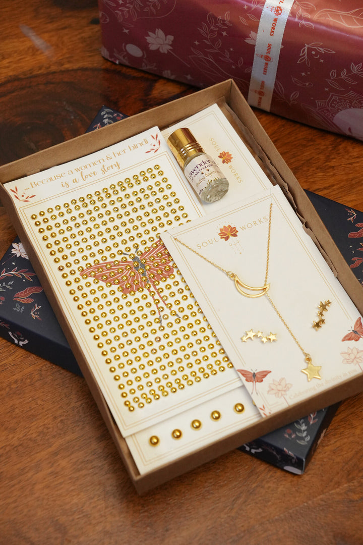Festive Phataka Gift pack