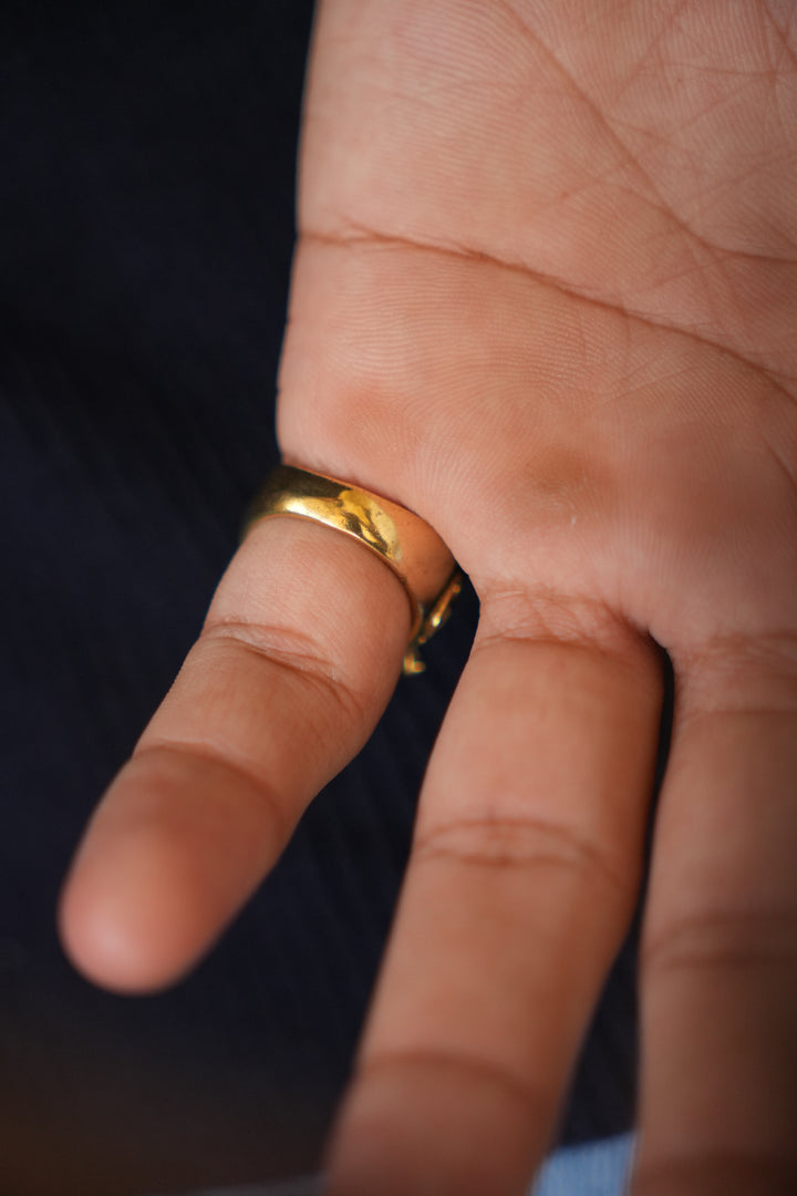 Gannu bappa ring. Non-adjustable. Size 7