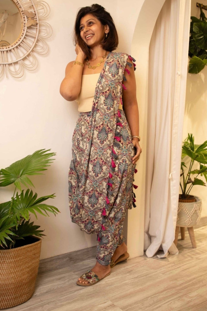 Avishi : Pre draped saree dhoti