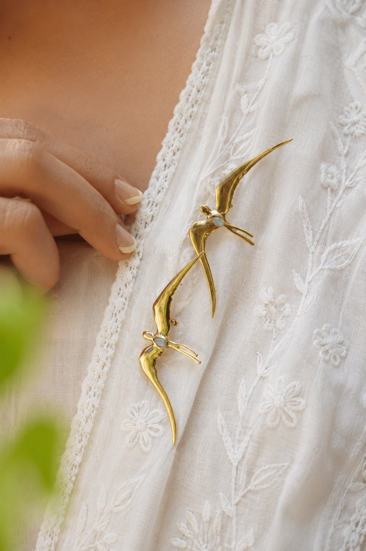 Aazaad parindey brooch pin -pre order