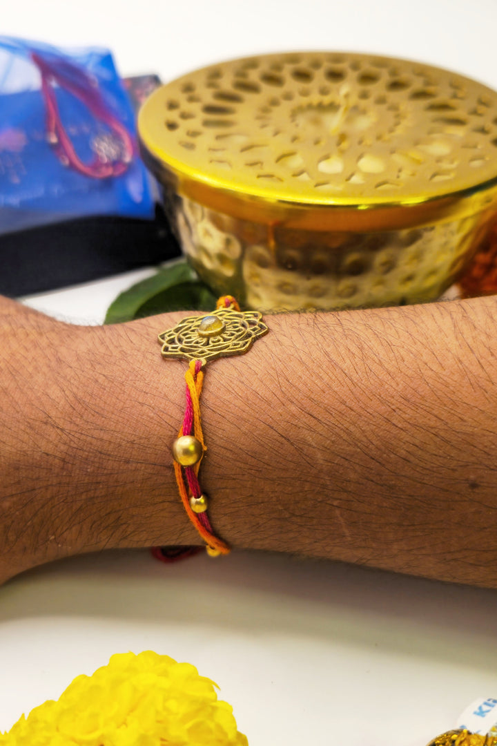 Mandala dhaaga rakhi