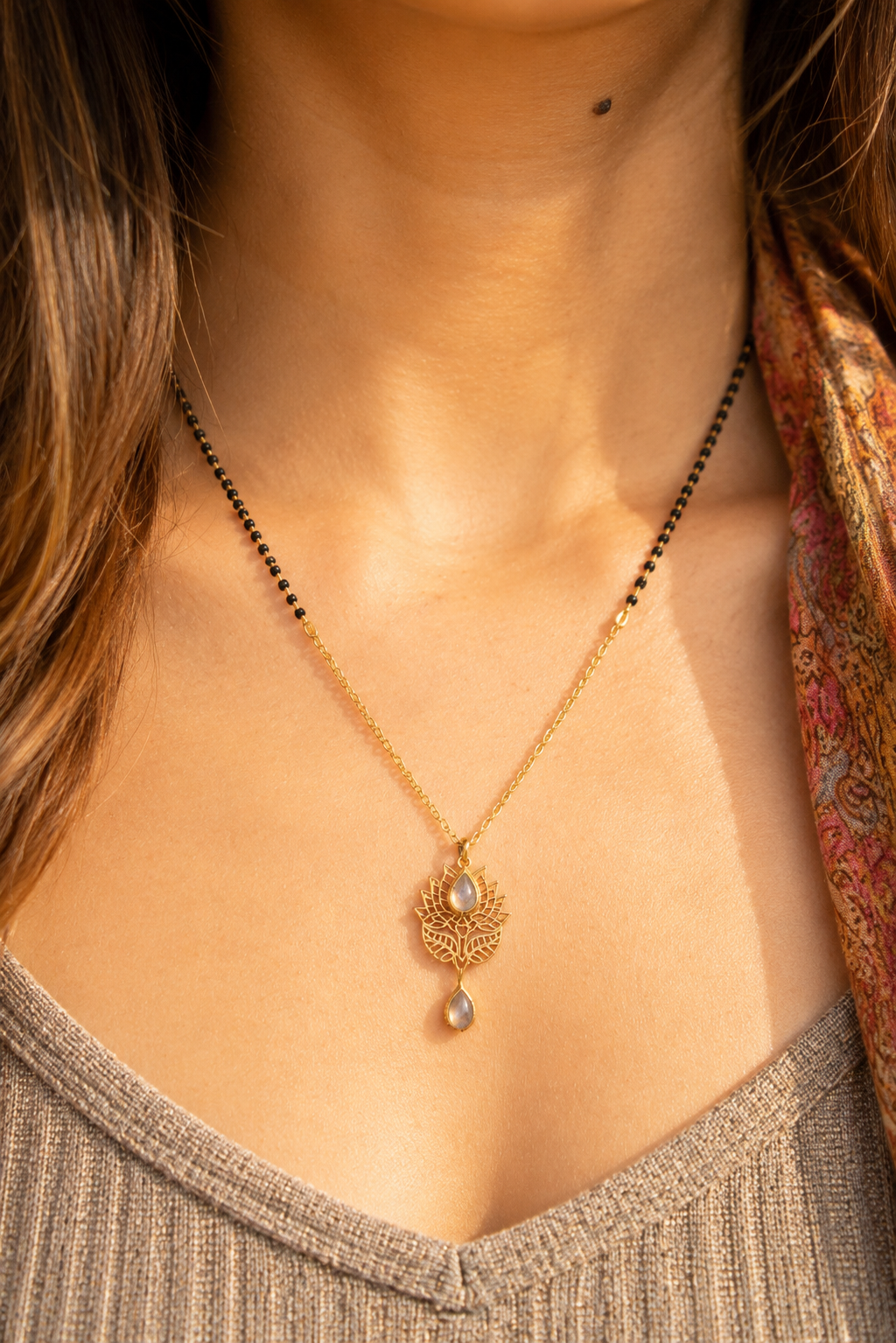 Sacred Lotus Labradorite Mangalsutra