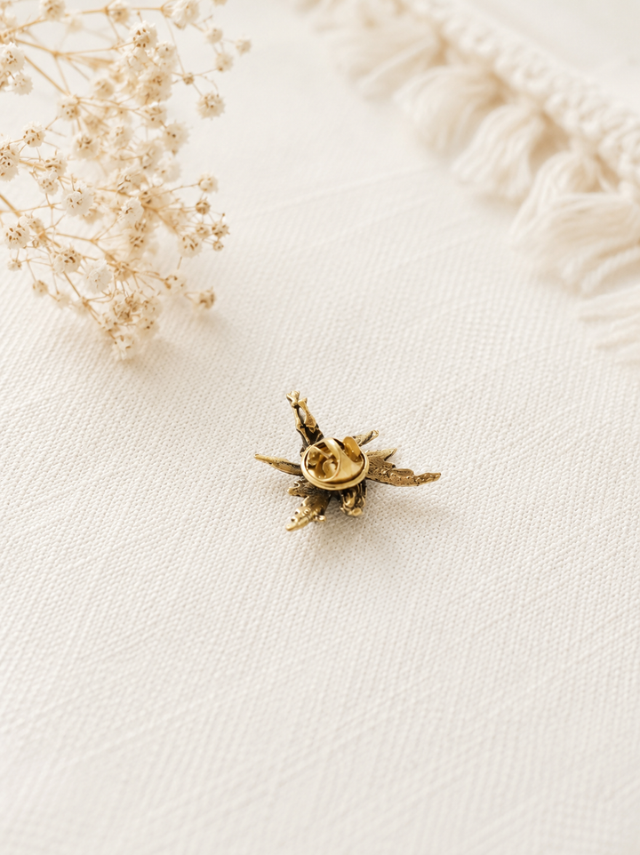 Fairy brooch lapel pin in pure brass