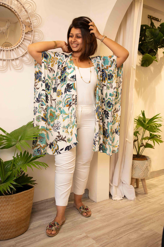 Langawi short kimono jacket-free size